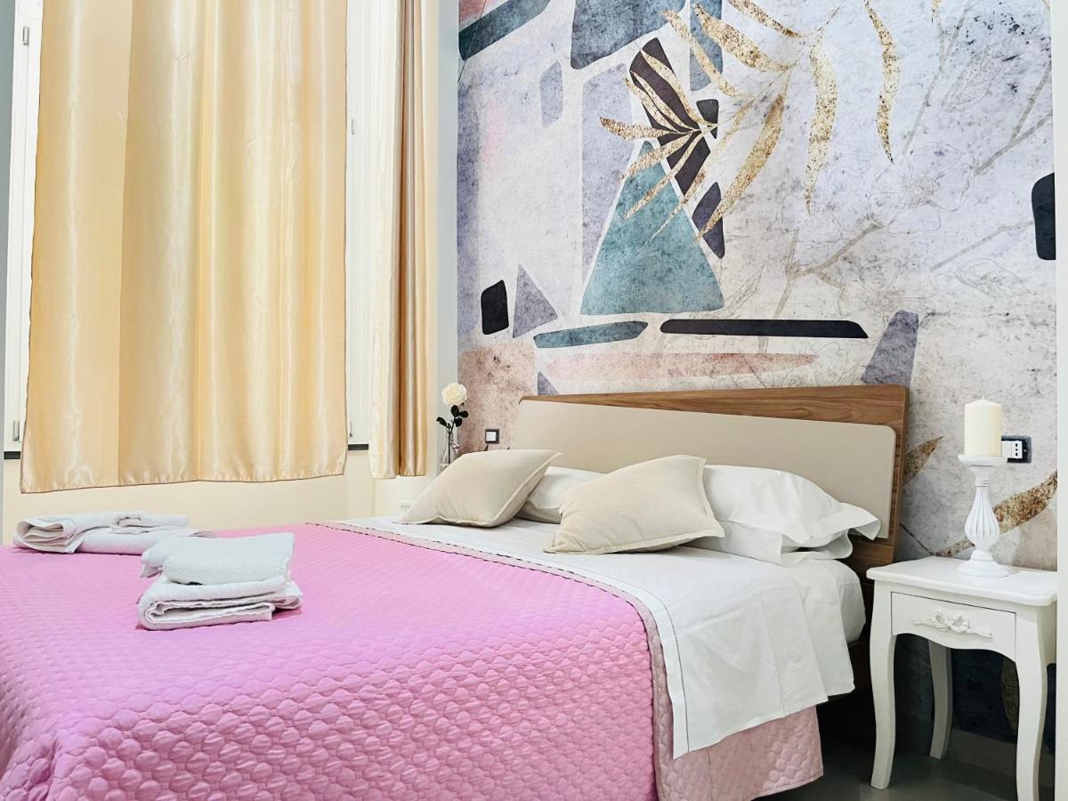 Отель Bed Boutique Napoli Colors Экстерьер фото