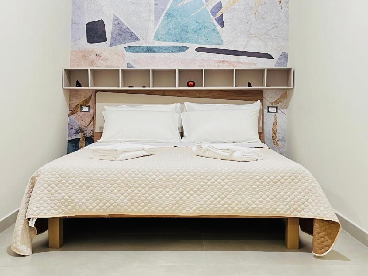 Отель Bed Boutique Napoli Colors Экстерьер фото