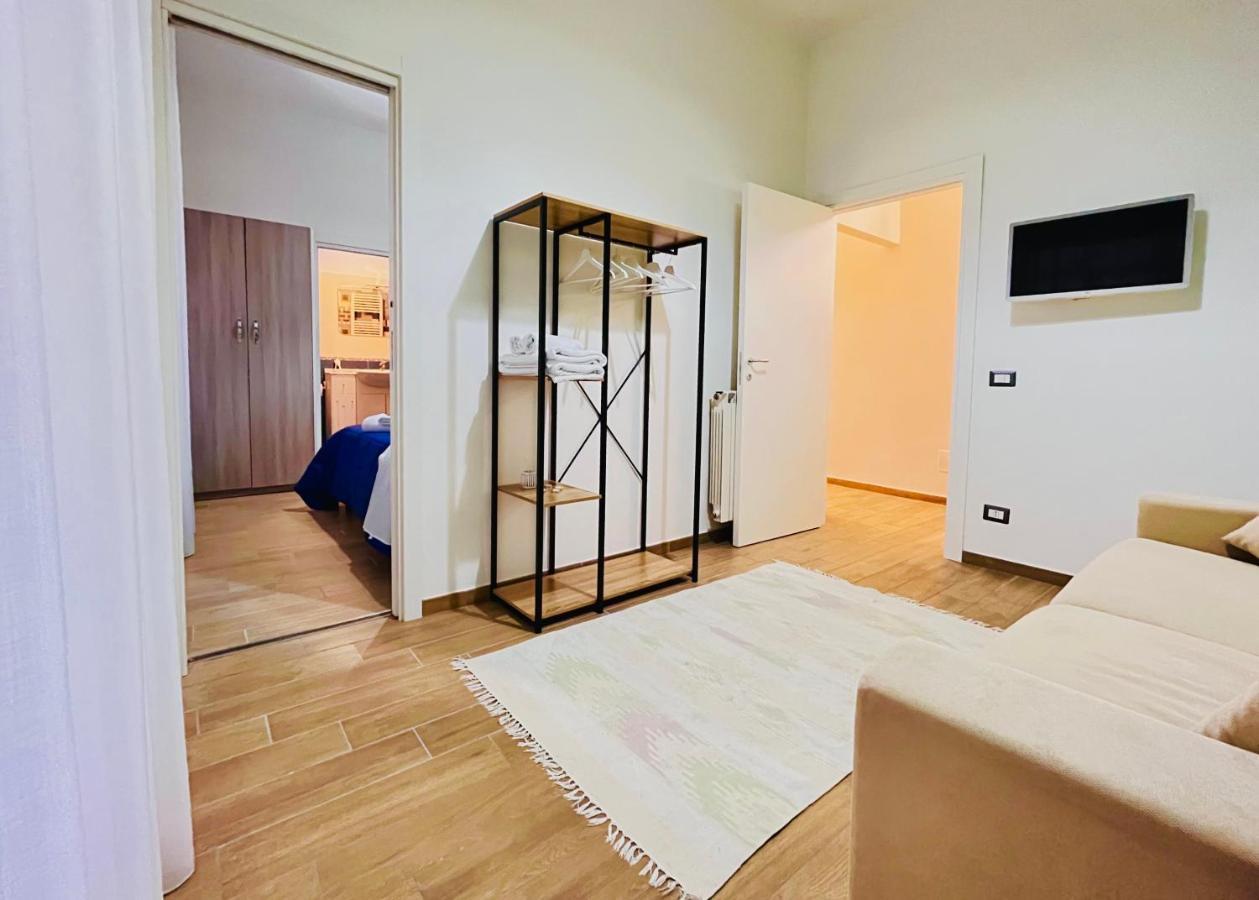 Отель Bed Boutique Napoli Colors Экстерьер фото