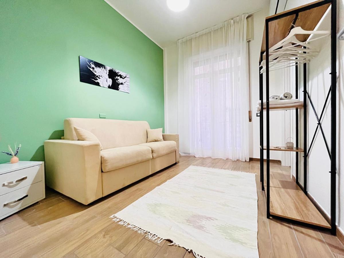 Отель Bed Boutique Napoli Colors Экстерьер фото