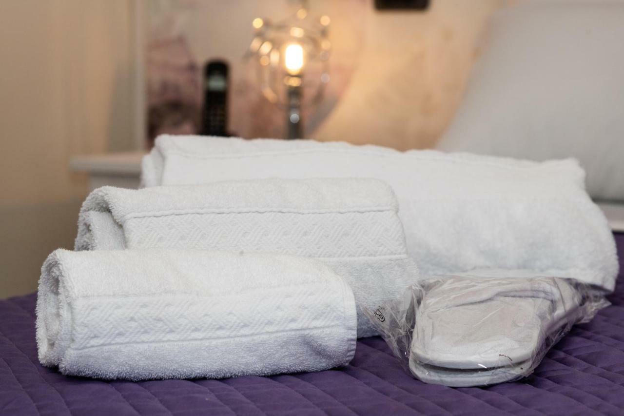 Отель Bed Boutique Napoli Colors Экстерьер фото